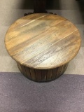 SOLID WOOD ROUND COFFEE TABLE