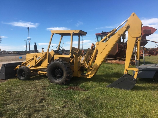 FORD 555 BACKHOE