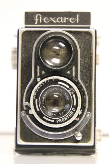 Meopta Flexaret TLR Camera with Leather Case and Plastic Lens Cover