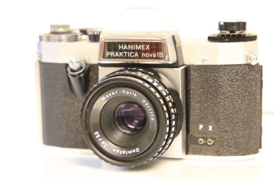 Hanimex Praktica Nova 1B SLR Camera with Leather Case