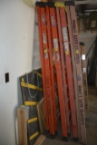 8' WARNER STEP LADDER