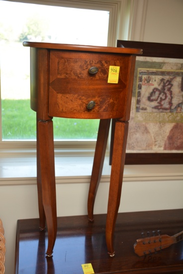 Round Side Table