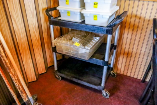 Rubbermaid Commercial Rolling Plastic Cart