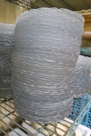 (Approx. 60) Plastic Salad Plates