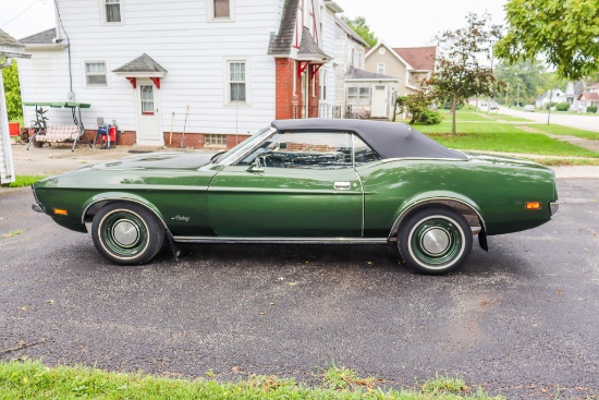 1972 Ford Mustang Convertible / 1 Owner / 95,500 Miles