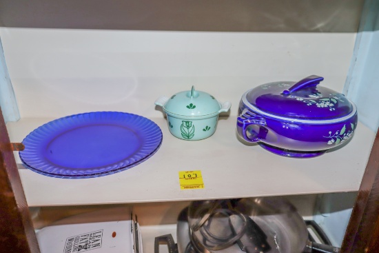 Hall Covered Dish / Enamelware Covered Bowl / Blue Plate
