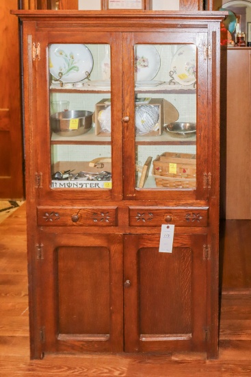 Oak Kitchen 1 Piece Cupboard 68x40x14 (no contents)