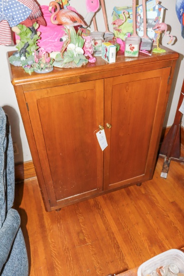 Wood Double Door Cabinet 42x34x17