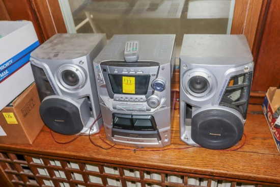 Panasonic Stereo with remote