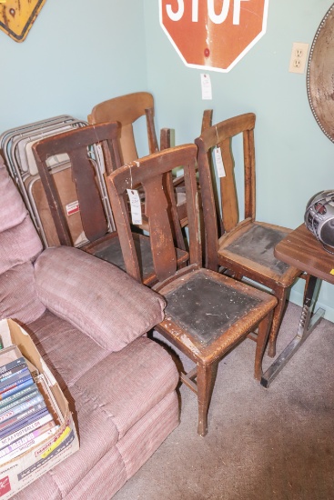 5 Project Chairs and 3 Metal Samsonite Folding Chairs
