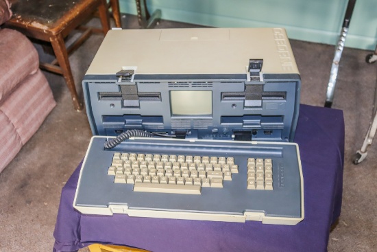 Vintage Osborne Computer