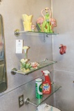 Contents of Half Bath (décor and pictures only / no fixtures)