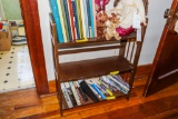 Mission style book shelf 28x33x11 (no contents)