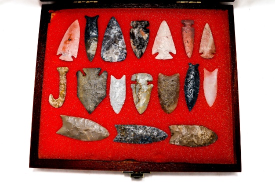 Native American Indian - Frame Of 17 Arrowheads