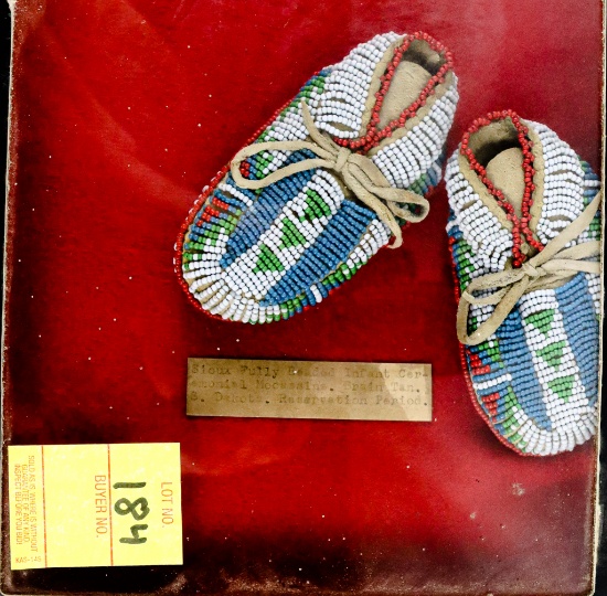 Native American Indian - Fully Beaded Child's Moccasins