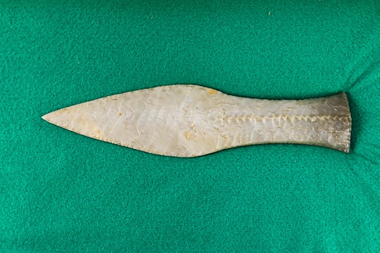 Native American Indian - Beautiful Finely Knapped Exotic Knife