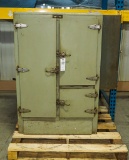 American Refrigerator Corp. Ice Box, Wood, 40.5