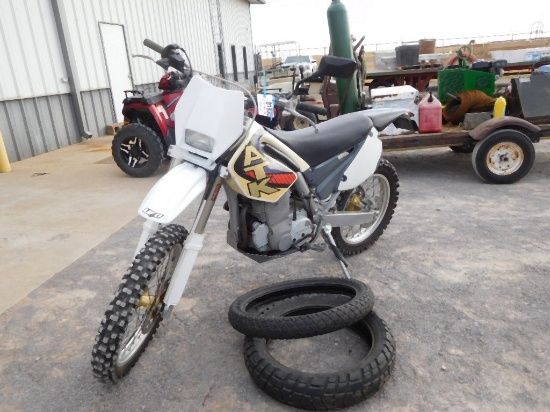 1997 ATK 350 MOTORCYCLE, 4 STROKE, AUTO START, OFF ROAD & STREET TIRES, 2 E