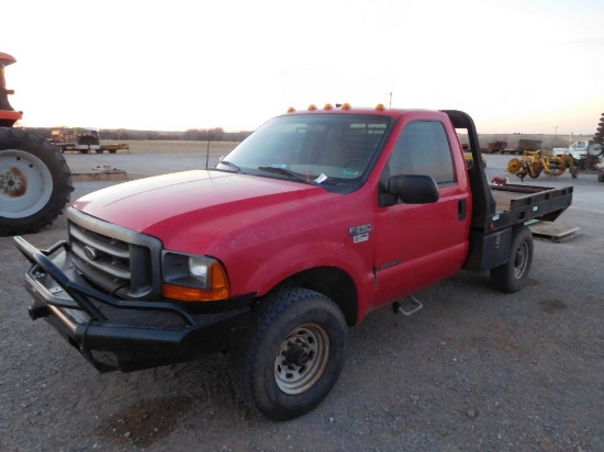 2000 FORD F250 XL PICKUP, 7.3 DSL., AUTO, 4X4, FLATBED W/ TOOL BOXES, SHOWS