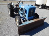 1963 FORD 2000 TRACTOR, 3 PT., PTO, 5' BLADE, SHOWS 0299 HRS., SN: 29752