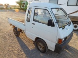 1992 DAIHATSU JUMBO MINI TRUCK, 4 X 4, 4 CYL. STANDARD TRANS., SHOWS 1,758