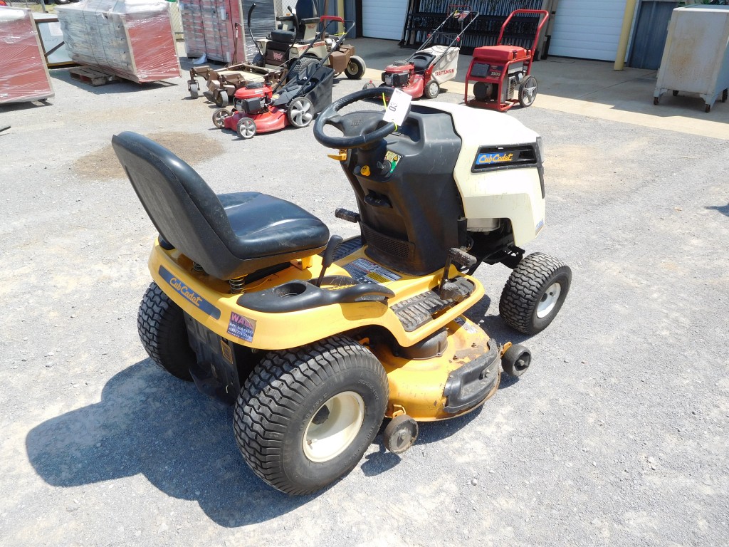 CUB CADET LTX 1048 LAWN MOWER, 48