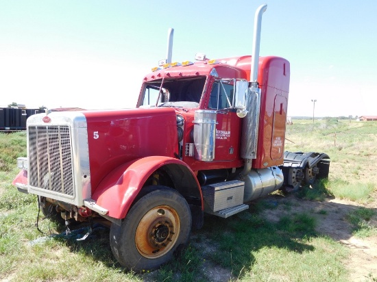 2004 PETERBILT MODEL 379, CAT C13, 435 HP, 13 SPD., 11R24.5, AR, 948,220 MI