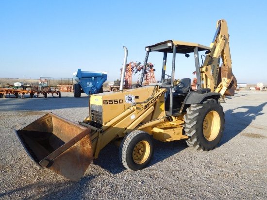 FORD 555D BACKHOE, DSL., SHOWS 4133 HRS.