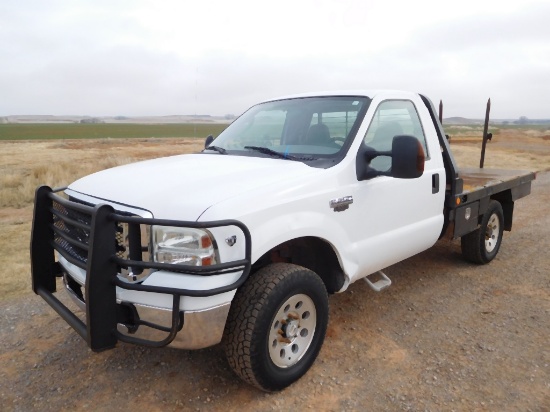 2005 FORD F250 XL PICKUP, V10, AUTO, 4 X 4, W/BRAMCO STEEL FLATBED, HYD. HA