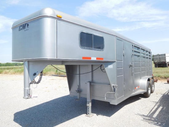 2001 CM 3 HORSE SLANT HORSE TRAILER
