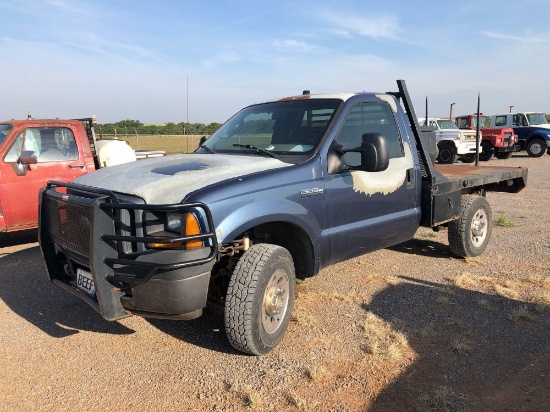 2007 FORD F250 PICK UP, 4X4, AUTO, SINGLE CAB, HYD. BALE BED