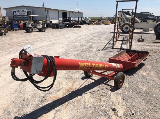 WESTFIELD 8' X 8" INCLINED AUGER/HOPPER W/ WHEELS