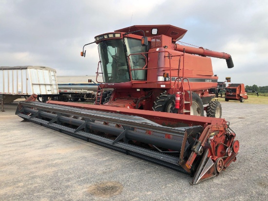 2001 CASE IH 2388 COMBINE, DSL, C&A, BIN