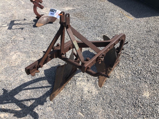 FERGUSON 2 BOTTOM PLOW