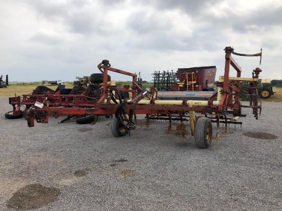 KRAUSE 20' DOUBLE FOLD CHISEL W/HARROWS