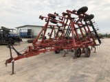 CASE 4800 VIBRA SHANK 28' FIELD CULTIVATOR, WALKING TANDEMS, 3 ROW HARROW ATTACHED