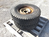 (1) YARTU LT 235/85 R16 TIRE ON 6 HOLE RIM,