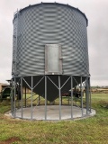 GRAIN BIN WITH CONE, INSIDE LADDER