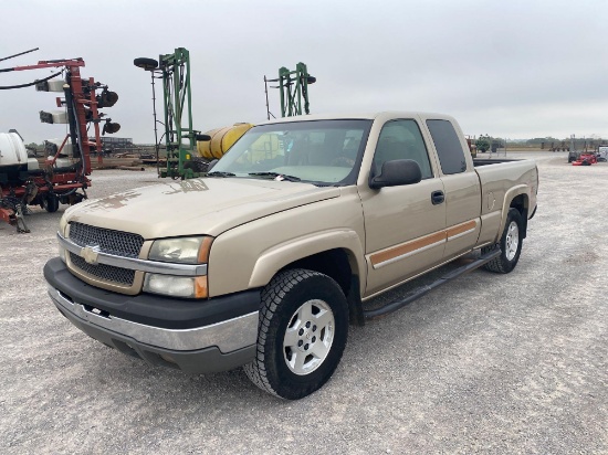 2004 CHEVY 1500 EXTENDED CAB PICKUP, 5.3L GAS,