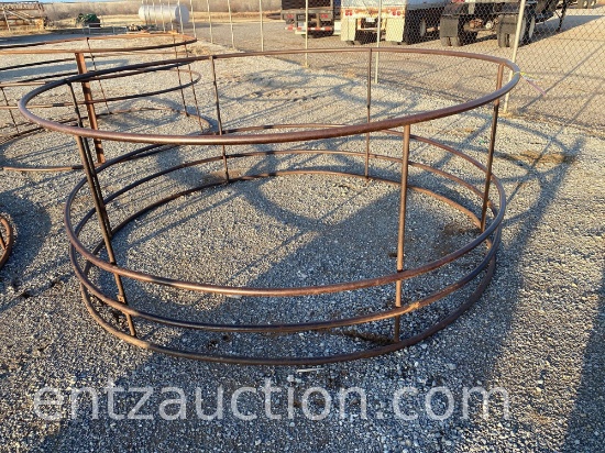 ROUND BALE HAY FEEDER