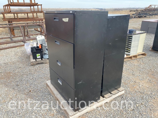 3' X 18" X 51" 4 DRAWER FILE CABINET,