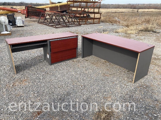 2 OFFICE DESKS