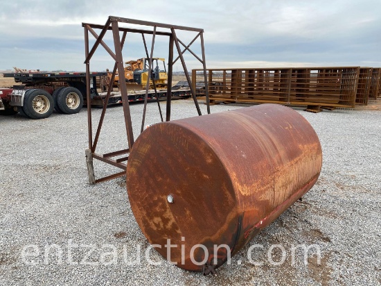 500 GALLON FUEL TANK AND STAND