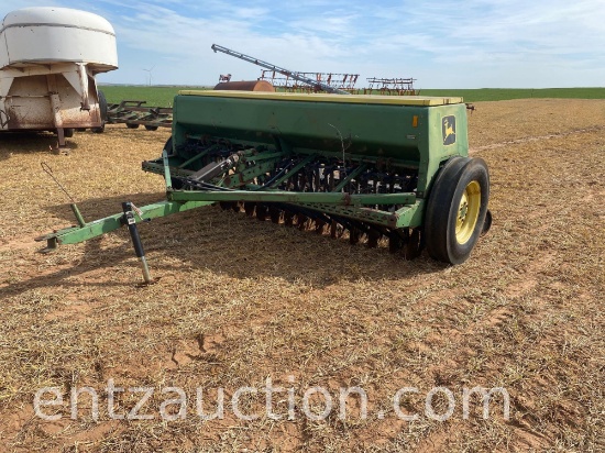 JD 8350 16-8 GRAIN DRILL, SD