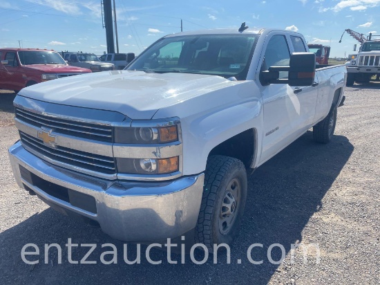 2015 CHEVY 2500 PICKUP, 4X4, AUTO, GAS, 4 DOOR,