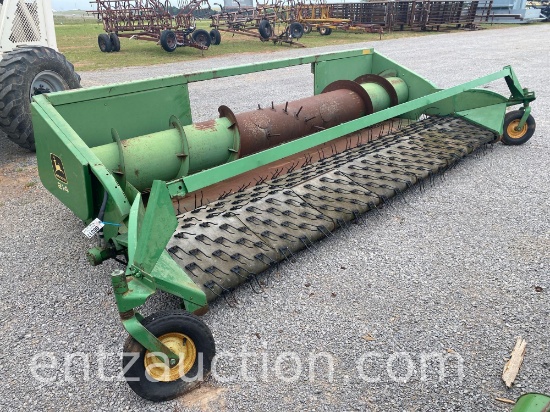 JD 214 PICKUP HEADER WITH GAUGE WHEELS