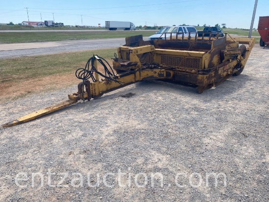 FABCO SCRAPE ALL 10 YARD SCRAPER, WHEEL BEARING