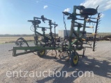 JD E100 CHISEL, 24', DF, HARROWS, REAR HITCH