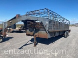 1990 GOOSENECK 7' X 24' STOCK TRAILER, BAR TOP,