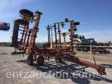 KRAUSE 4300 CHISEL, 32' WITH WAKO HARROWS, DF